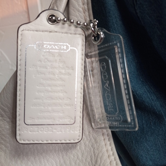 Coach Julia Ergo Bag, Early 2000's, Bone, Silver Hardware - Picture 5 of 15